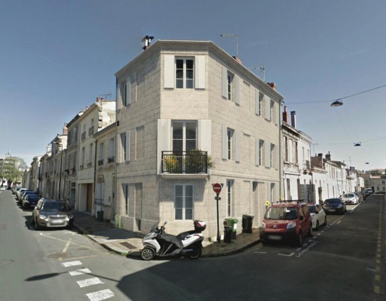 Le Loft Bleu - Un Atelier-Cocon Elegant & Central Bordeaux Buitenkant foto