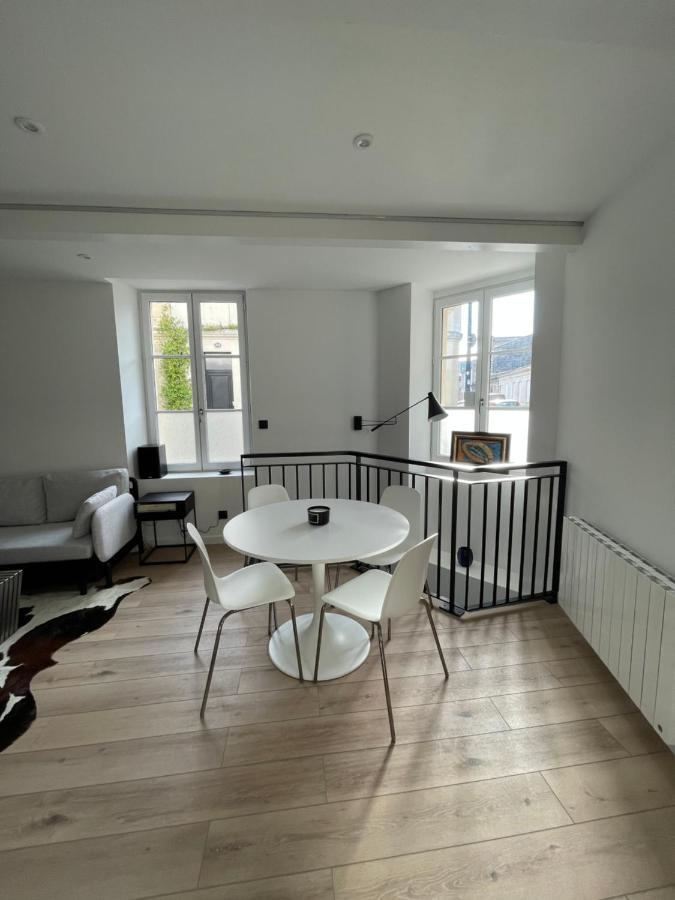 Le Loft Bleu - Un Atelier-Cocon Elegant & Central Bordeaux Buitenkant foto