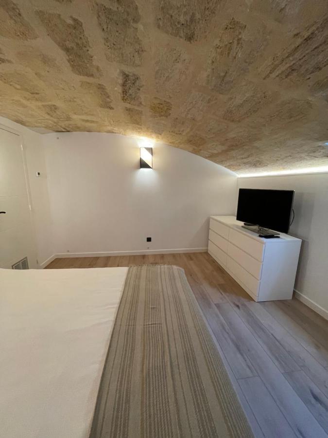 Le Loft Bleu - Un Atelier-Cocon Elegant & Central Bordeaux Buitenkant foto