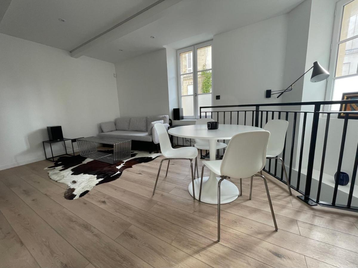 Le Loft Bleu - Un Atelier-Cocon Elegant & Central Bordeaux Buitenkant foto